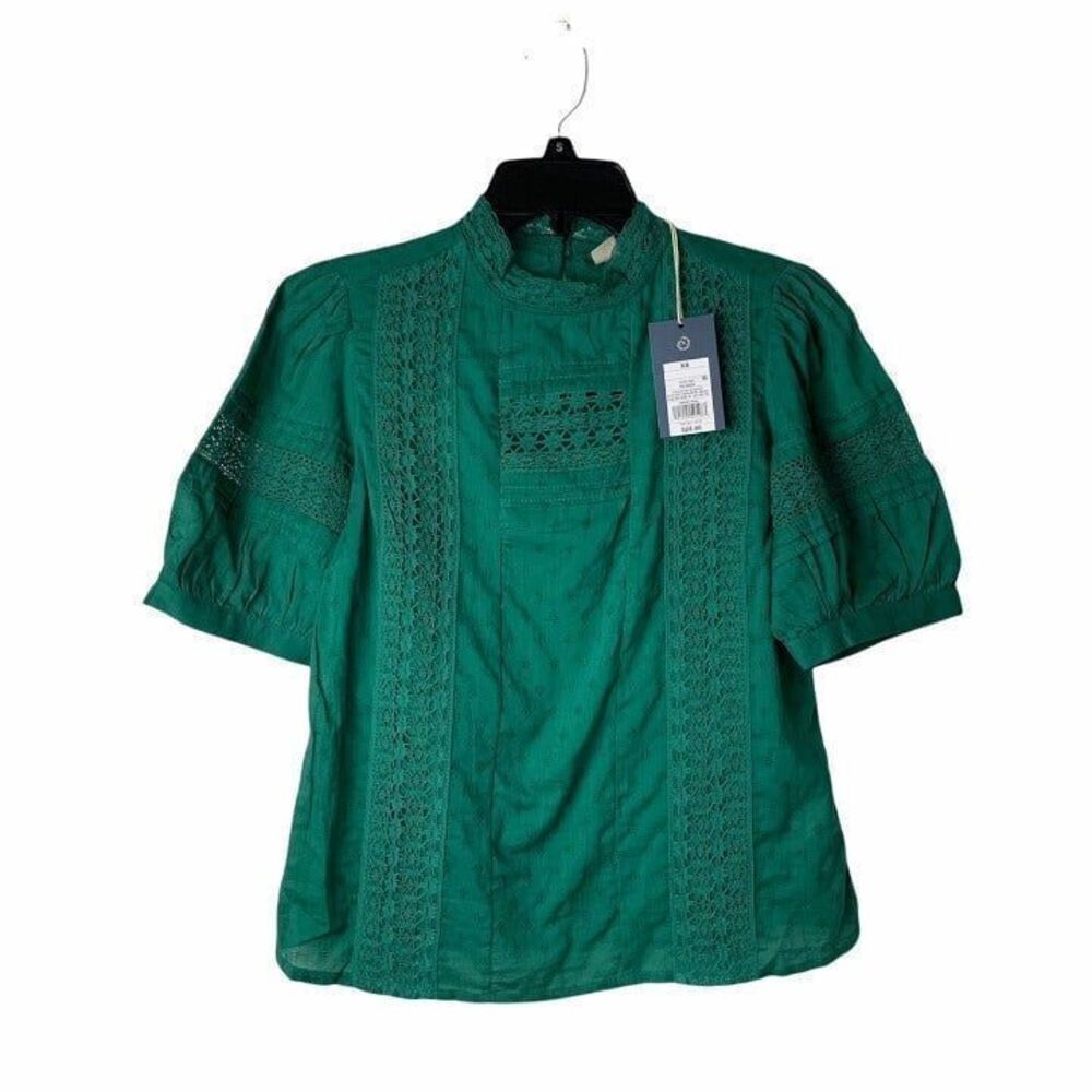 NWT! Women's Universal Thread Short Sleeve Shirt XS‎ Green Crochet